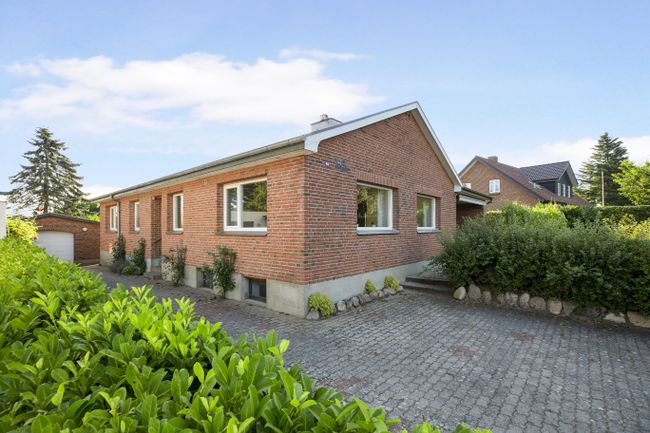 Ved Dammen 44, 6240 Løgumkloster